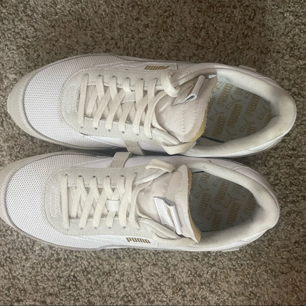Men's Puma Future Rider Play On Shoes - Picture 2 of 4